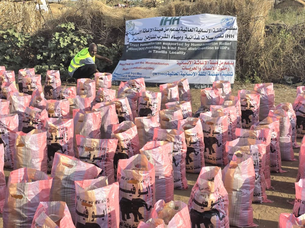 Distribution of food baskets to 200 households- Daba Naira IDPs - Tawila locality, North Darfur 